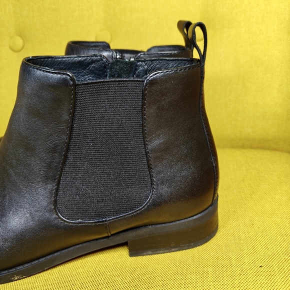 VIONIC Nadelle Chelsea Ankle Black Leather Comfort Booties Women's Shoe Size 7.5 - Picture 5 of 11
